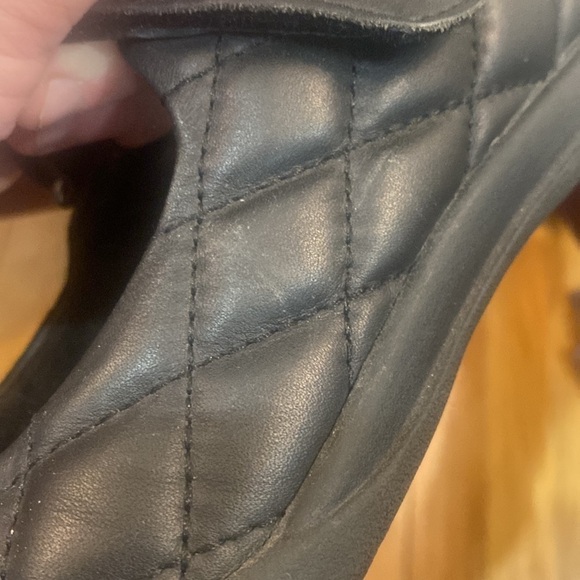 Youth Land’s End Quilted Velcro Shoes - Picture 16 of 16